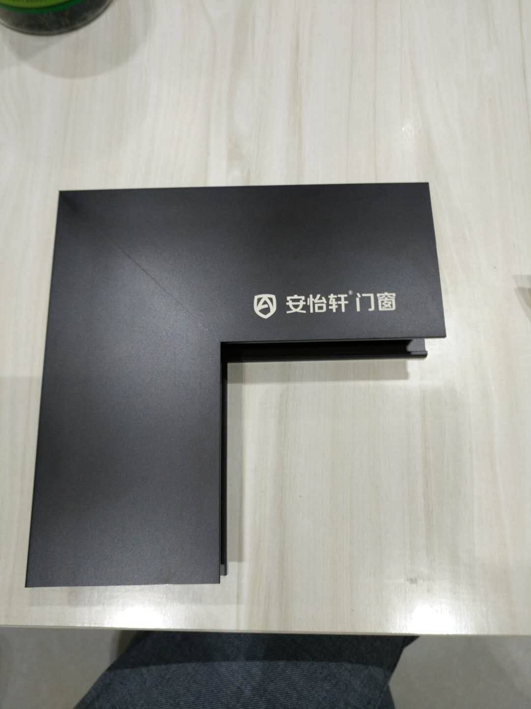 門窗五金激光打標(biāo)機效果  第1張